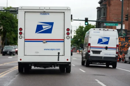 What’s difference between USPS Shipping Label and Postage Stamps?